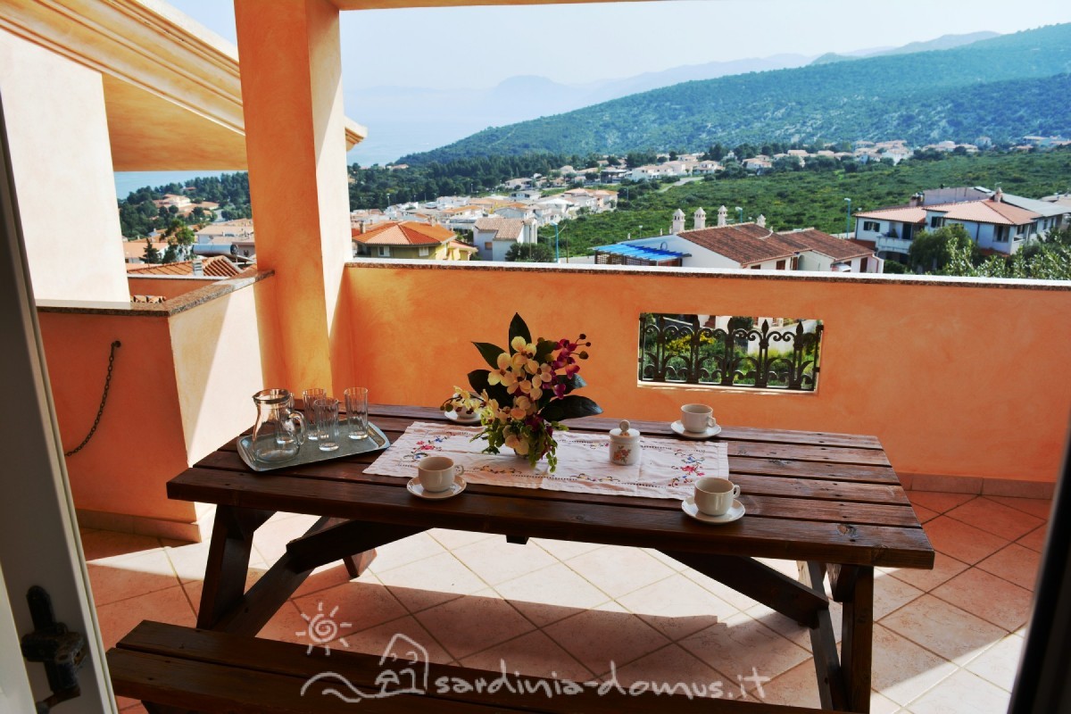 Casa Vacanza Sardegna - villa cartoe a - cala gonone