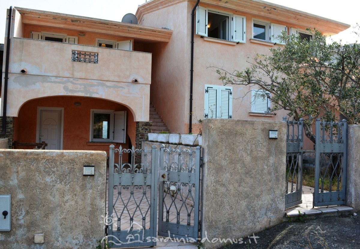 Casa Vacanza Sardegna - villa cartoe a - cala gonone