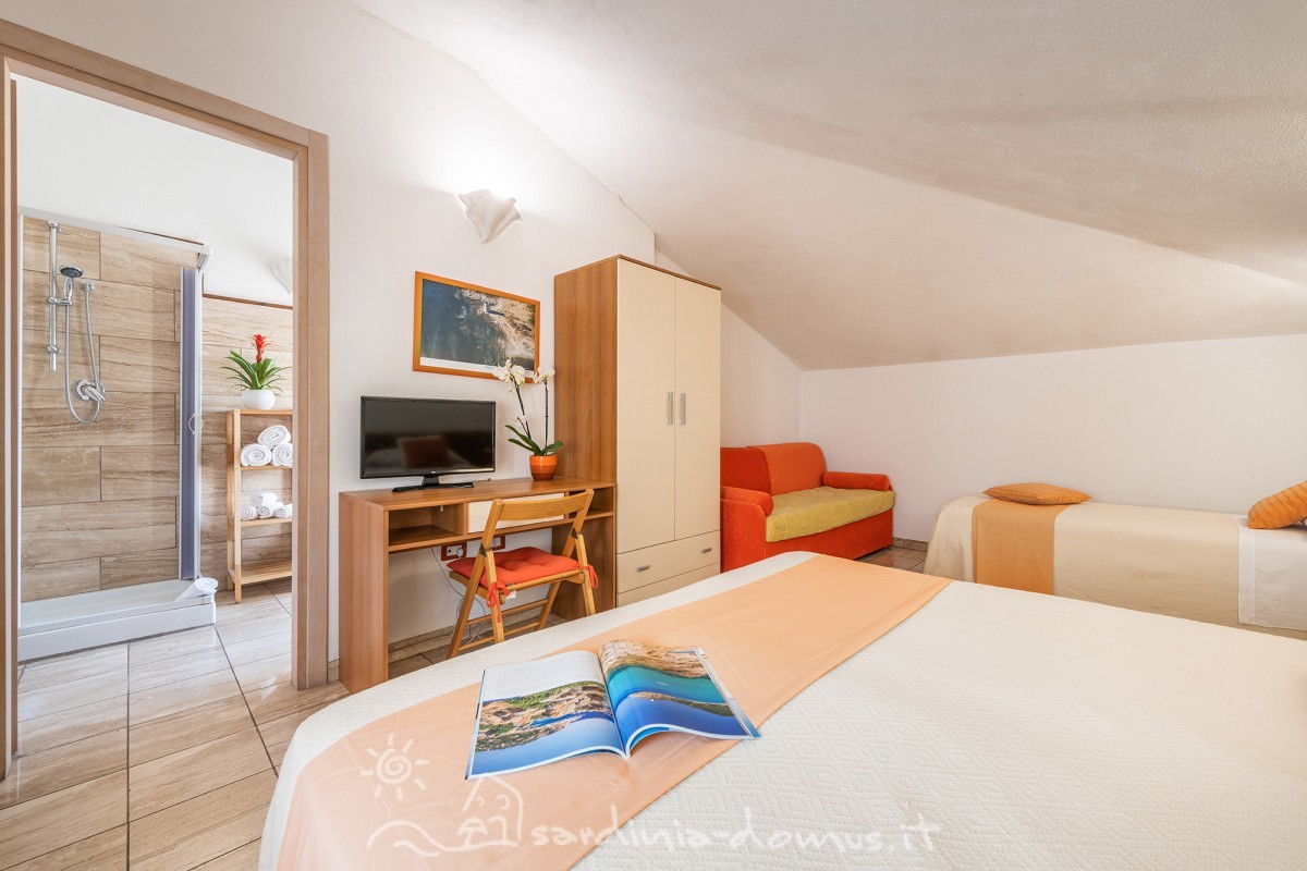 Casa-Vacanza-Sardegna-Bed-and-Breakfast-Dorgali-07