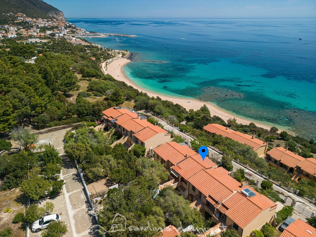 Casa-Vacanza-Sardegna-VILLETTA-SOS-DORROLES-01