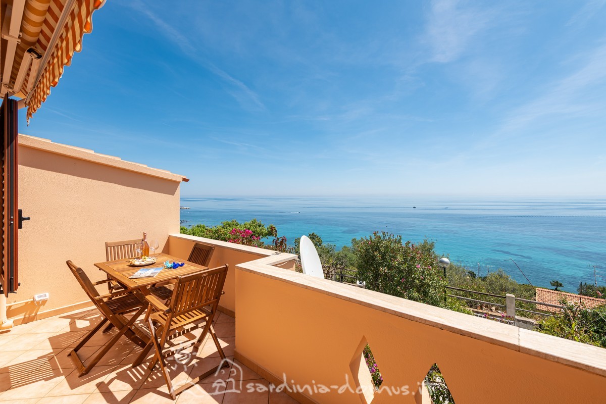 Casa-Vacanza-Sardegna-VILLETTA-SOS-DORROLES-08