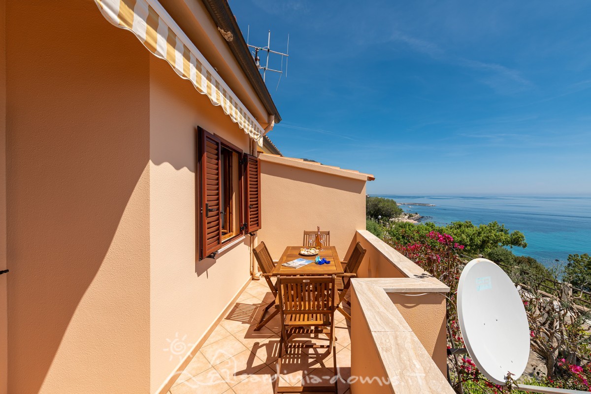 Casa-Vacanza-Sardegna-VILLETTA-SOS-DORROLES-09