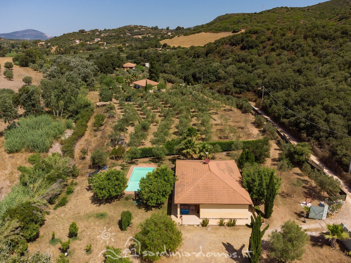 Casa-Vacanza-Sardegna-villa-valverde-02