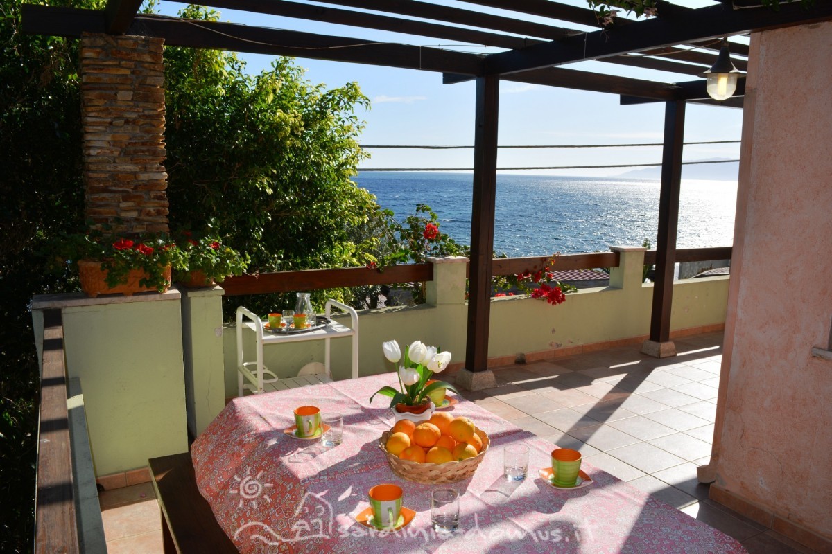 Casa Vacanza Sardegna - Villa Lungomare - Cala Gonone